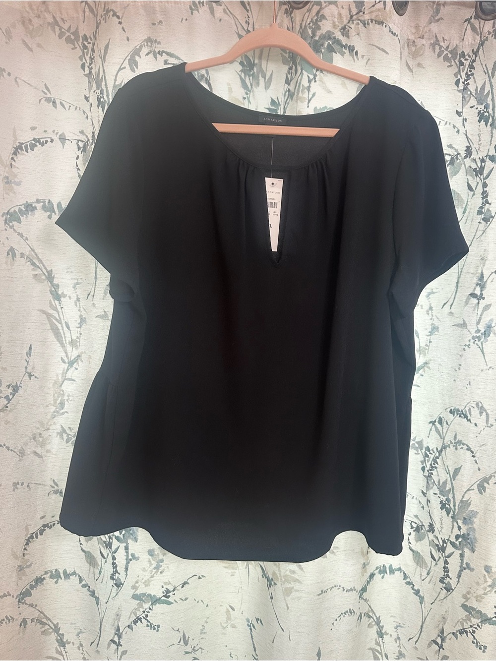 Ann Taylor Black Short-Sleeve Keyhole Blouse